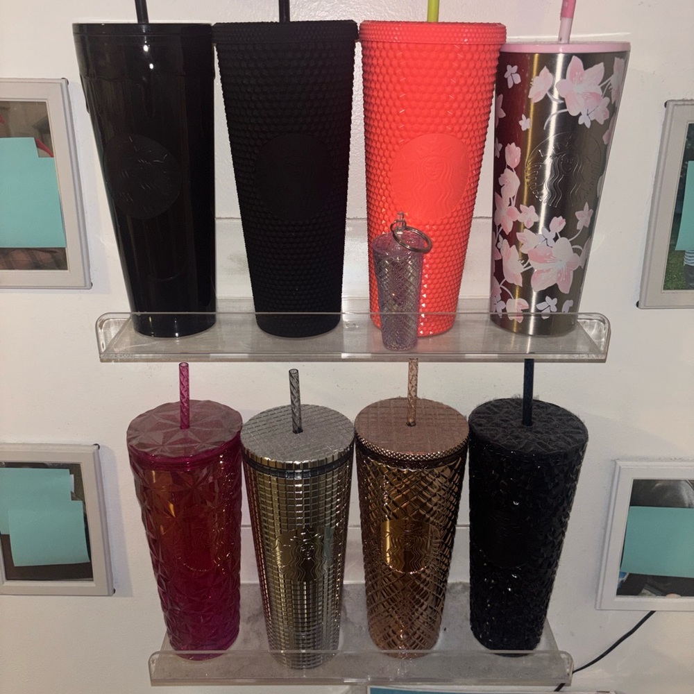 Starbucks cups! All for sale, you can make a bundle or ones individually!